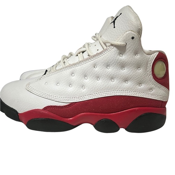 Jordan 13 Retro 2017 Release - Picture 2 of 10